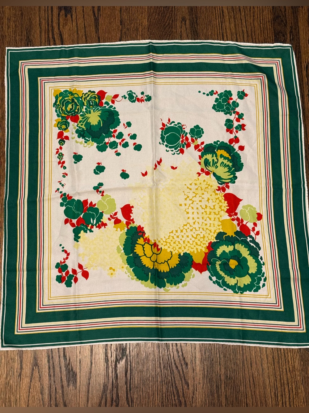 Vintage Robinson & Golluber scarf